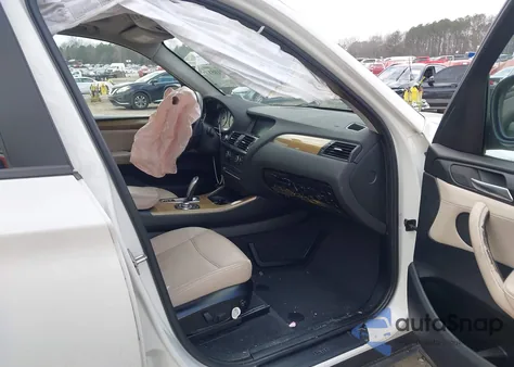 2012 BMW X3 xDrive28I z USA, uszkodzony, nr VIN 5UXWX5C56CL728174